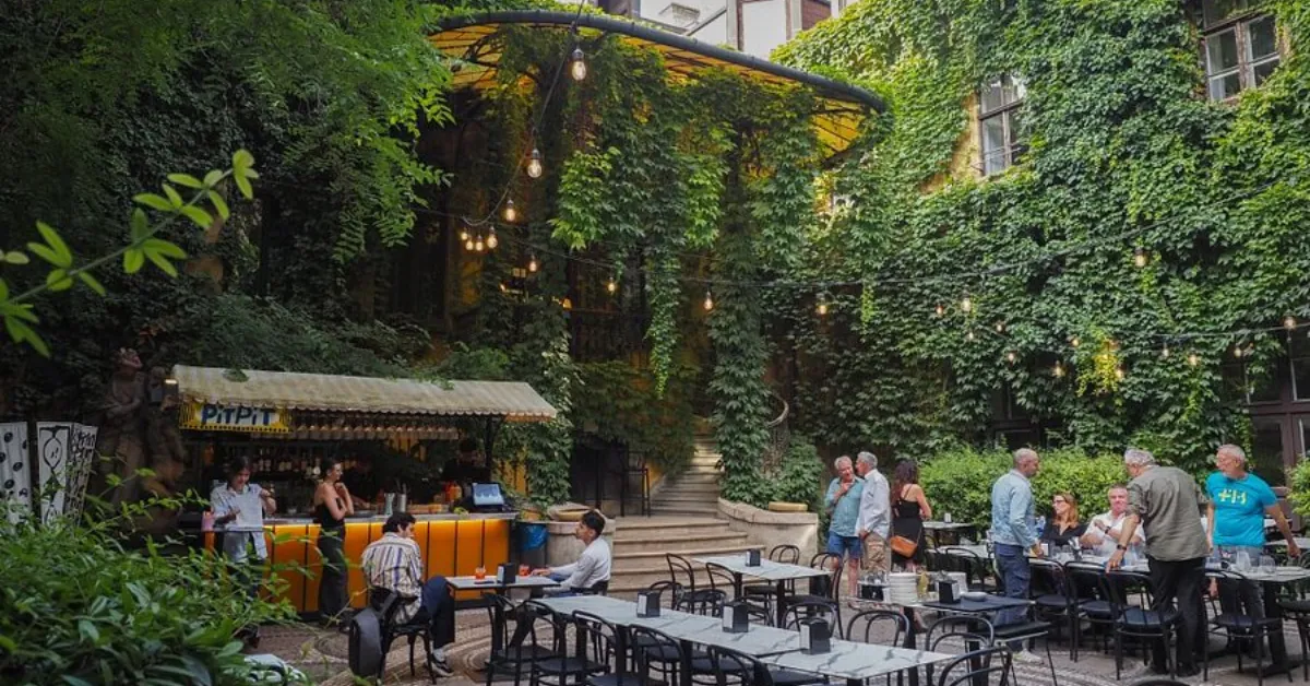 Best Restaurants in Budapest’s VIII District