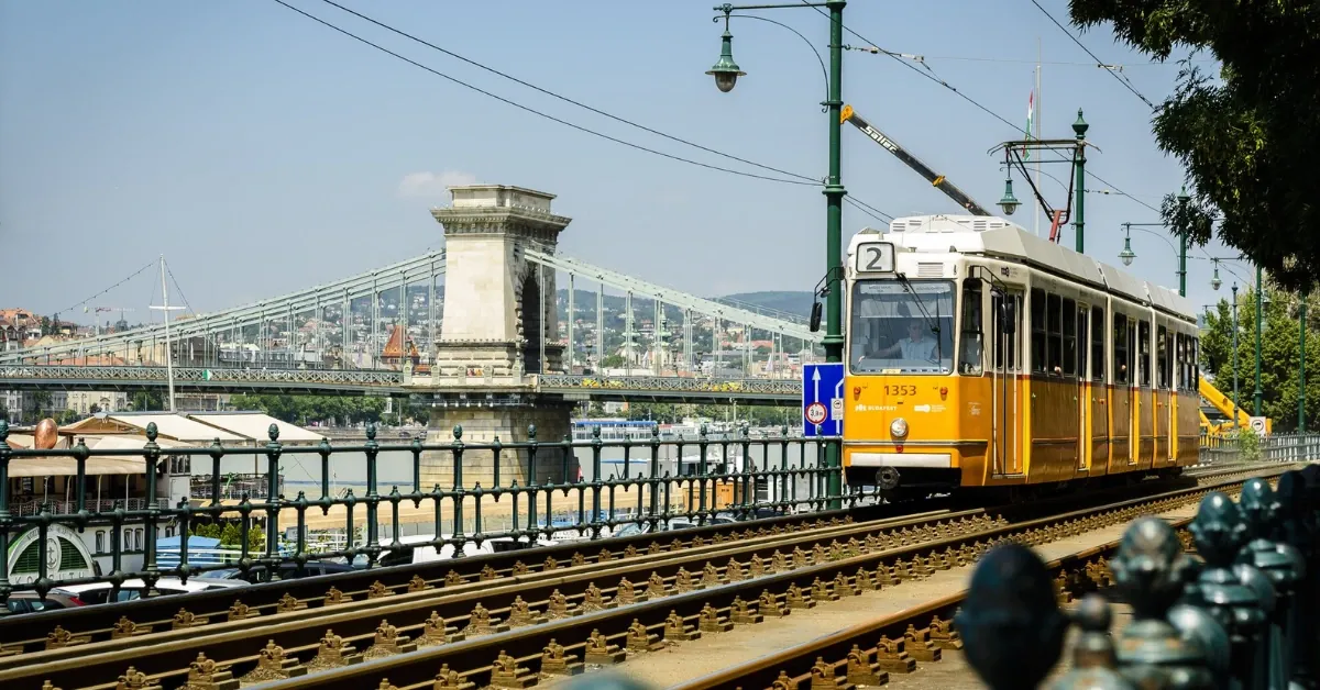 How to Experience Budapest Like a Local: Hidden Gems & Insider Tips