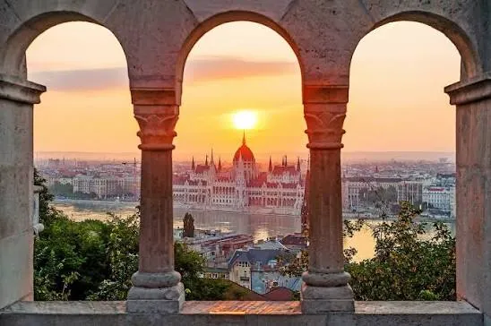 A First-Timer’s Guide to Fisherman’s Bastion at Sunrise