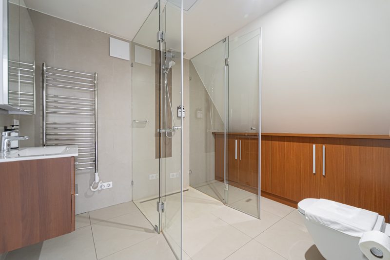 1 Bedroom Deluxe Room at ZOYA Luxury Residence, photo 5